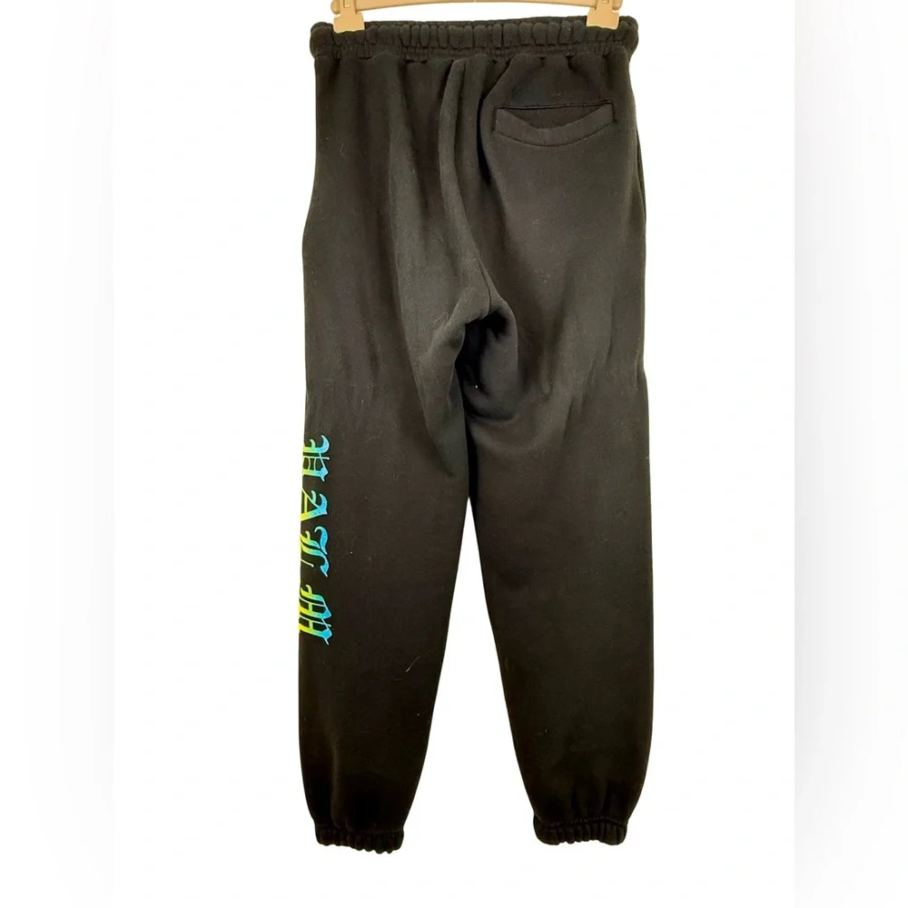 PALM ANGELS GOTHIC LOGO SWEATPANTS IN BLACK WITH BLUE HUE MULTICOLOR PRINT - Picture 5 of 8